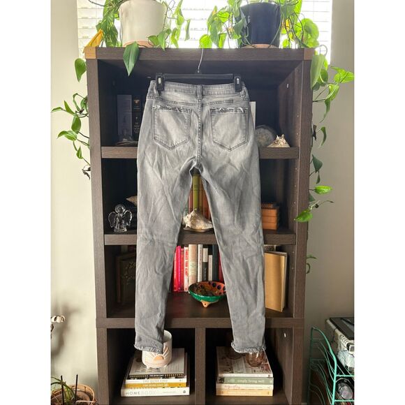 KanCan Hailey High Rise Gray Washed Distressed Skinny Jean Size 7 / 27 - Picture 5 of 8